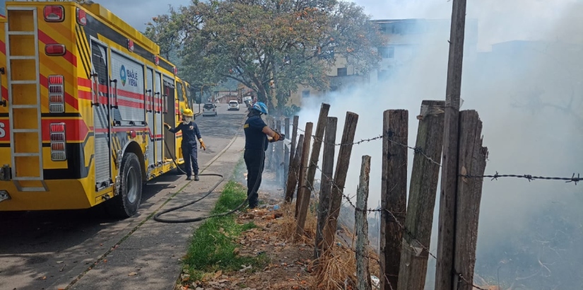 Bomberos extinguieron fuego originado por quema de basuras El Irreverente Noticias de Ibague y Tolima, Colombia